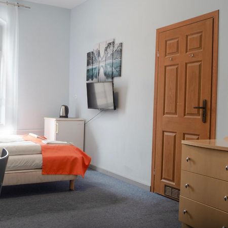 זיילונה גאורה Hostel Krosnienska 12 מראה חיצוני תמונה