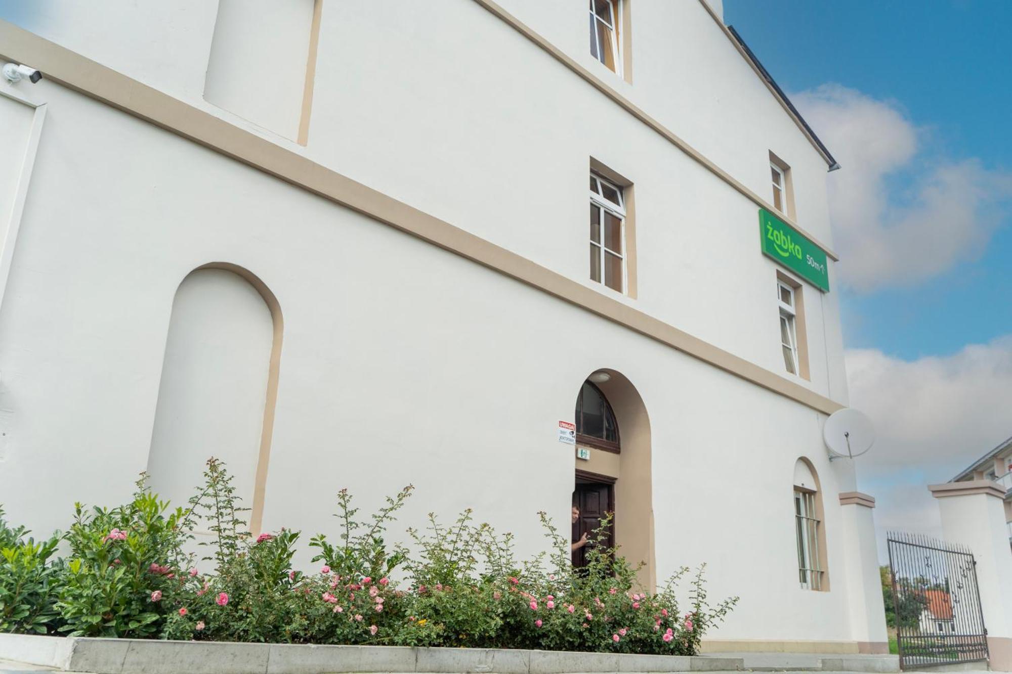 זיילונה גאורה Hostel Krosnienska 12 מראה חיצוני תמונה