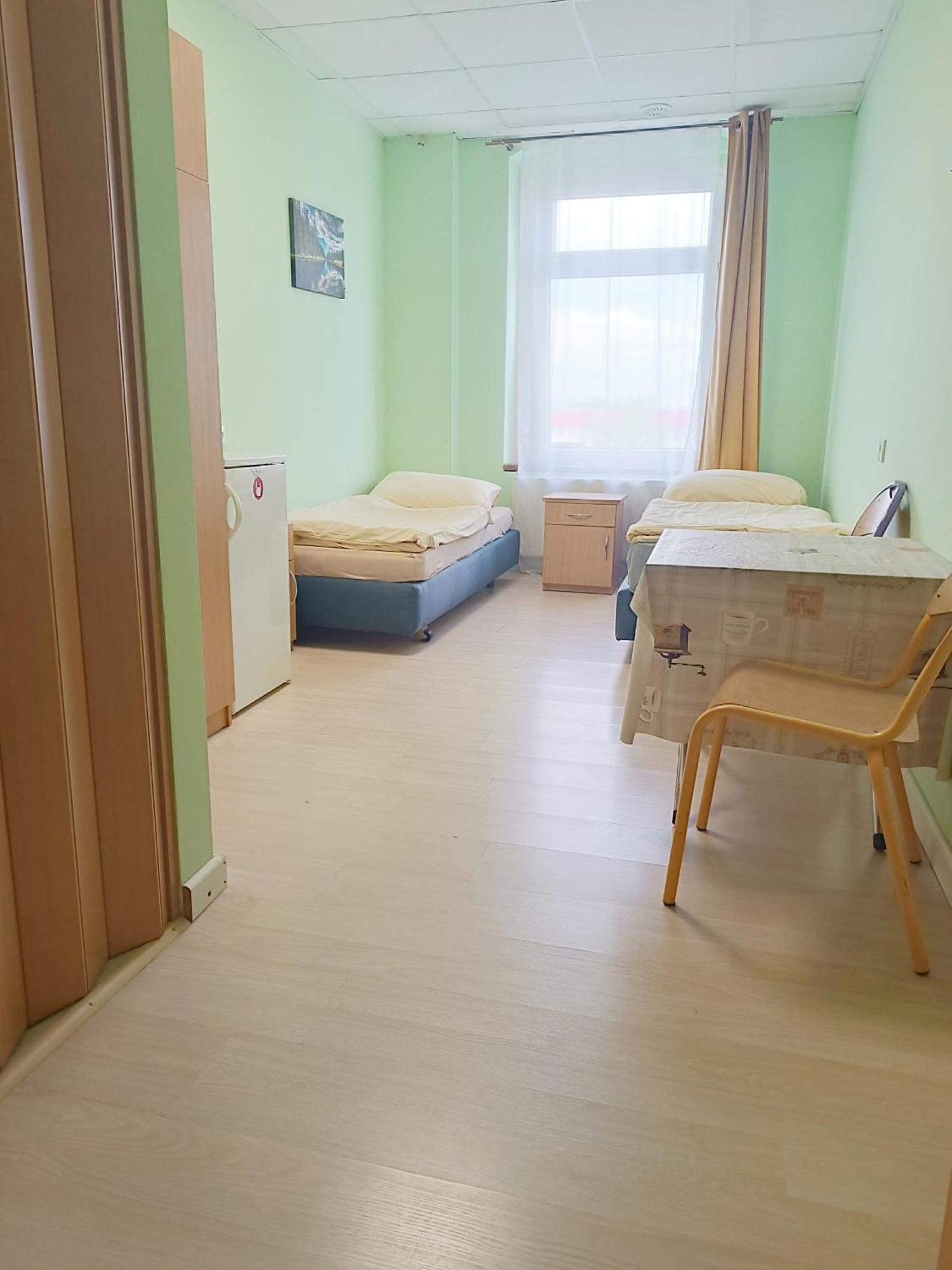 זיילונה גאורה Hostel Krosnienska 12 מראה חיצוני תמונה