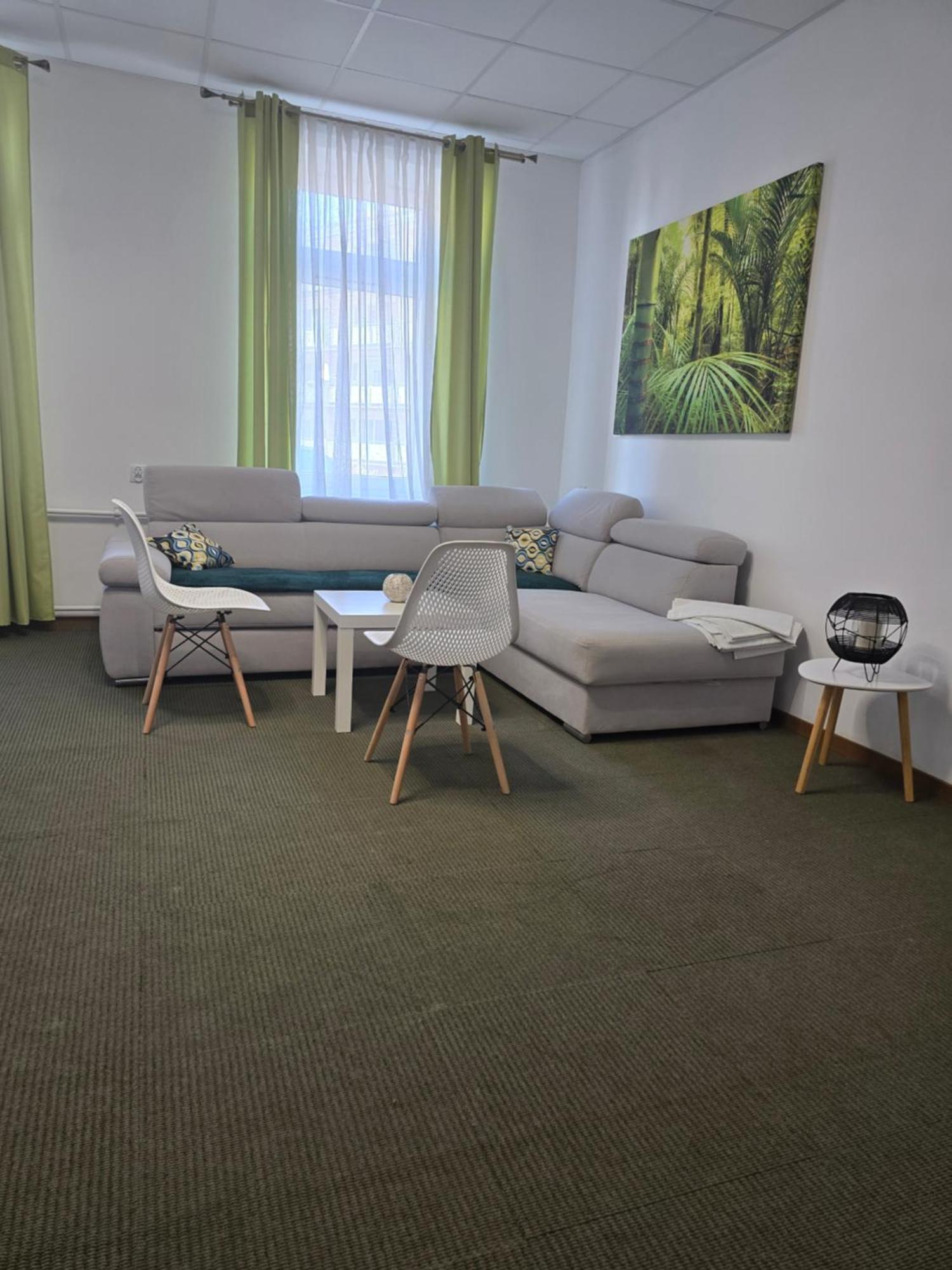 זיילונה גאורה Hostel Krosnienska 12 מראה חיצוני תמונה